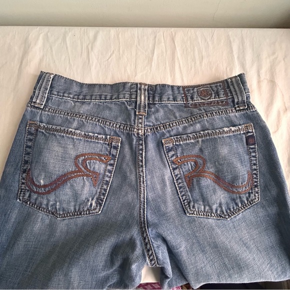 Rock & Republic Men"s Distressed Blue Jeans - Picture 2 of 16